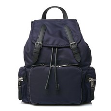 [버버리] 미디엄 로고 프린트 나일론 럭색 8011619 LL MD RUCKSACK N N