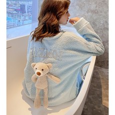 곰인형 달린 귀여운 양털 기모 잠옷