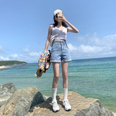 7d2b995be7e3c45c45ea5137e0a549c2301d13c94d19d1fe5f1e6d2218a9.jpg