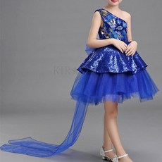 16e3a0d22b53a620d89cc72b2c78eebad444918f117a517f621fd5599d19.jpg