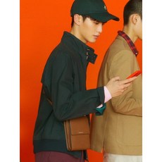 빈폴ACC 남성 브라운 데일리 빈 핸드폰 크로스바디 (BE07A3M19D)