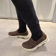 스케쳐스남성고워크5