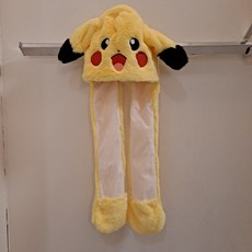 오후 논현뉴코아. 20년 겨울 신상품 유아 초등생들에 핫한 인싸템으로 넘나 귀여운 귀요미!! 포켓몬스터 귀가 움직여요.OHAC20N1P 귀달이모자
