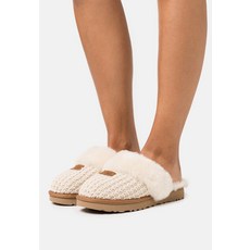 UGG 어그 COZY - Slippers - cream UG111D02A 150불 이상 주문시 부가세 별도