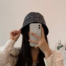 우쥬라이크 호피 코듀로이 벙거지