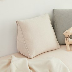 아이유삼각등쿠션