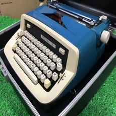 옛날 엔틱 타자기 레트로 감성 인테리어 소품 OLIVETTI 타자기, 단일