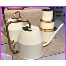 ca218ab286c3152c25a953013c060fd92c9b16d3d7b8670d6ae6cabb5580.jpg