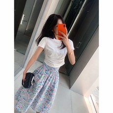 플라워 지리지구본 가게 프렌치시크 클래식 캉캉스커트 여성 하이웨이스트 날씬해 보이는 하프기장 A라인