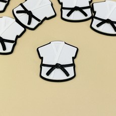 유도 주짓수 검은띠 도복 지비츠