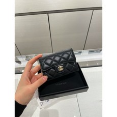 bf58817e25f39c43e980f55ff0be82e6ed173ddd9480fb8e01a5f4d1fdc9.jpg