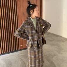 위파인더 실사검진귀마소녀영륜복고체크정장코트+스커트세트여