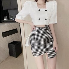35a1e5ba600adc955b6623460dbc03dce01c29b9039c623611554b6df48e.jpg