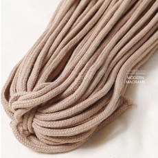 152ac78103fdc7bb76f7881130c6ade243df595ef2580002f522e447a36f.jpg