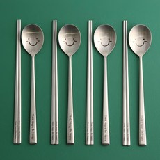 인스푼 찰리윙크 어른 수저세트, 숟가락 4p + 젓가락 4p, 1세트 1세트, 숟가락 4p + 젓가락 4p