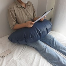 반달허그쿠션
