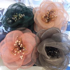 비즈와이어코사지