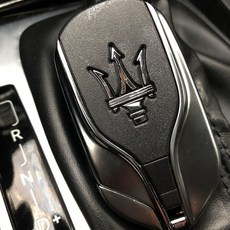 적용 호 자동차 라이크 모형 포르쉐 벤츠 BMW 아우디AG 캐딜락 마세라티 랜드로버, 마세라티 키 대전 도로의 널빤지 열다