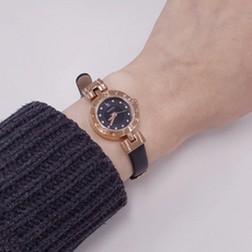  헤지스 여자 손목시계 심플 얇은줄 미니 가죽 시계 팔찌 로즈골드 실버 졸업선물 생일선물 