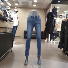 f4f05f8dcc357523d89ed53a15f84640b1ba2fdc0fcdd7965f8b66804352.jpg