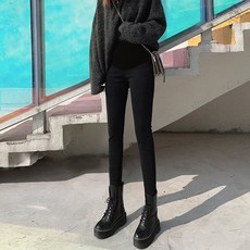 ff4a2065d393219b97c99331fad08d4422076e091d428cf7ac843e2a3ea6.jpg