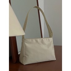 무쿠앤보니 MUCU AND EBONY Comfy Bag 컴피백 페일 아이보리 P00000KC 924844