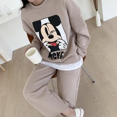 0e535a5f0ef094f6c55f00c2d70321c5665d375547e77b9bbb9de8dd9c15.jpg