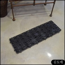 cb8c565d8c4a3402ce248bf3f787bc22c7e5231b104f5924efca22254bcf.jpg