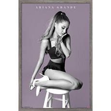 Ariana Grande - 내 모든 것 14.725 x 22.375 Barnwood Fram (14.725" x 22.375" Barnwood Framed Version), 본상품