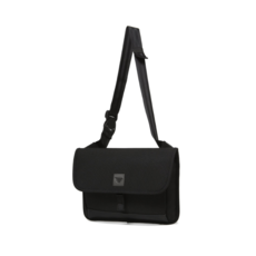 다이나핏 쉴드 크로스백 (Black) 공용 커플 메신저백