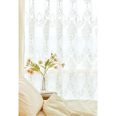 작은창문레이스커튼