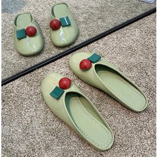 얕은 입 둥근 머리 여성 신발