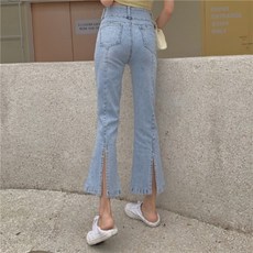 8ffea36c330399508ce0533476fe0d16b06e013e5f8a75e66b5b34ee9fd5.jpg