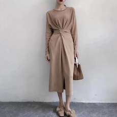 지포레 라운드넥 허리셔링 롱 니트원피스