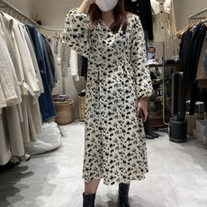 75e7f1478bf664692399ec8bf101bf0906ba1f7e653f9ed107fc7d6e75cc.jpg
