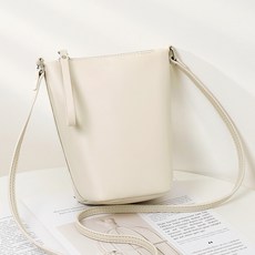 ce66e2005307ebede2fc77ea20cc36f8d4c9c7315c7bbb6e1cb26ce19a55.jpg