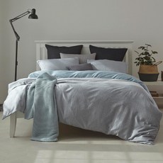 a3a70648f25b2cf2f43a228a8d610c13b87781fe3b6c48a06f78042cfe36.jpg