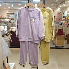 치크상하복