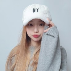 캡틴모자 뽀송 NY 퍼 볼캡 여성 겨울 밍크 페이크퍼 귀여운 캡 모자