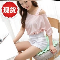 9345e611f4ce2ad40e8e0b2211bc27595496aab88a991dadf10a982d8d81.jpg