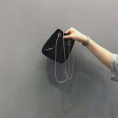 a1a98e3efd89663ec715b7603ae6e33714f6107d2c96854a3c940f33ebe5.jpg