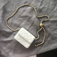 IELGY Jinzhu 여성용 립스틱 체인 다이아몬드 크로스 바디, White