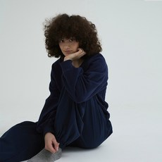 루틴바이브 Poe sweatshirt_Navy