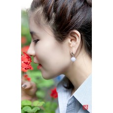 비취귀걸이나스첸카