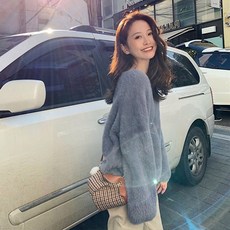스웨터 여성 겨울 가을 돌돌이 이너 상의 풀오버 루즈핏 모헤어니트