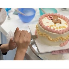 케이크 원데이 클래스 케이크 만들기 (레터링케이크 클래스)
