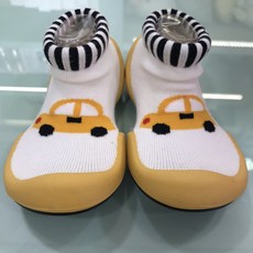 아가방 사계절 양말 신발! 아기발은 편안하고 발도 보호해주는 말랑슈즈! 부릉 부릉 노란 붕붕이 우리 아이는 붕붕이를 좋아해요 ~!! 꼬무신 로드트립