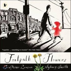 Footpath Flowers 페이퍼북, WalkerBooks