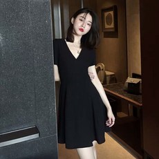 Hiromori 여름 블랙 원피스 브이넥 슬림소녀 미니스커트 헵번