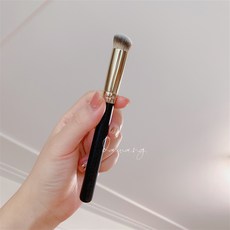 모공커버브러쉬